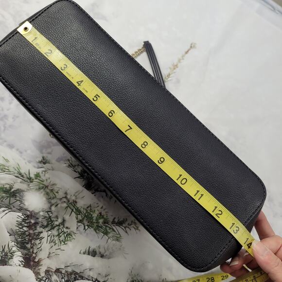 Love Moschino Black Heart Love Script Tote with Chain - Picture 12 of 16